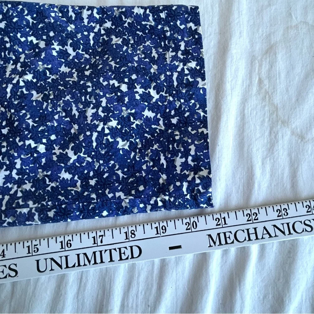 Talbot' Floral Signature Capris Pants - Picture 15 of 15